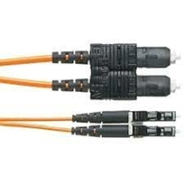 PANDUIT Cable de parcheo OM1 de 2 fibras, revestimiento de 1.6mm, clasificado riser (OFNR), LC duplex a SC duplex, pérdida por inserción estándar. - F62ERLNSNSNM001