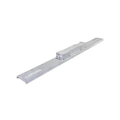 Luminaria lineal SafeSite Gen II – 33 W, 3500 lm, 100–277 VCA, luz blanca fría, lente de policarbonato texturizado, perfil bajo, clasificación CIID1 – Dialight – LPF3C4D2P