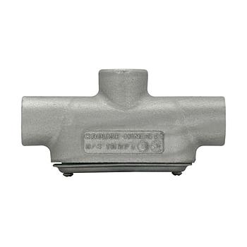 Condulet® Caja Registro Ovalada Serie 7  Forma"TB" en aluminio libre de cobre con pintura gris epóxica electroestática,  Entrada 1-1/4" NPT,  con tapa de acero galvanizado y empaque integrado. Aplicac